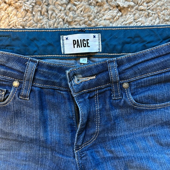 Paige Skyline Boot Petite Denim 25 - very good condition- 28ish inch inseam - Picture 2 of 7